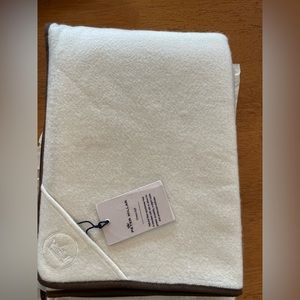 NWT Peter Millar Cashmere Throw